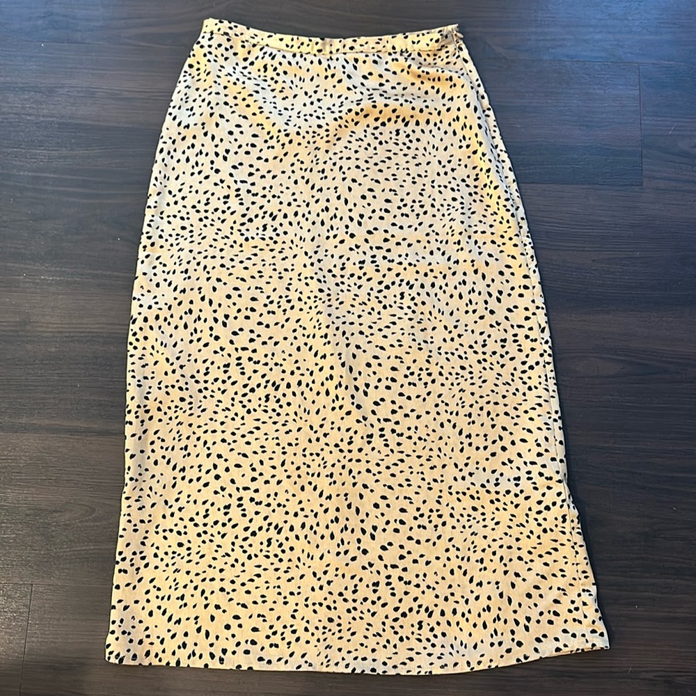 Forever 21 skirt